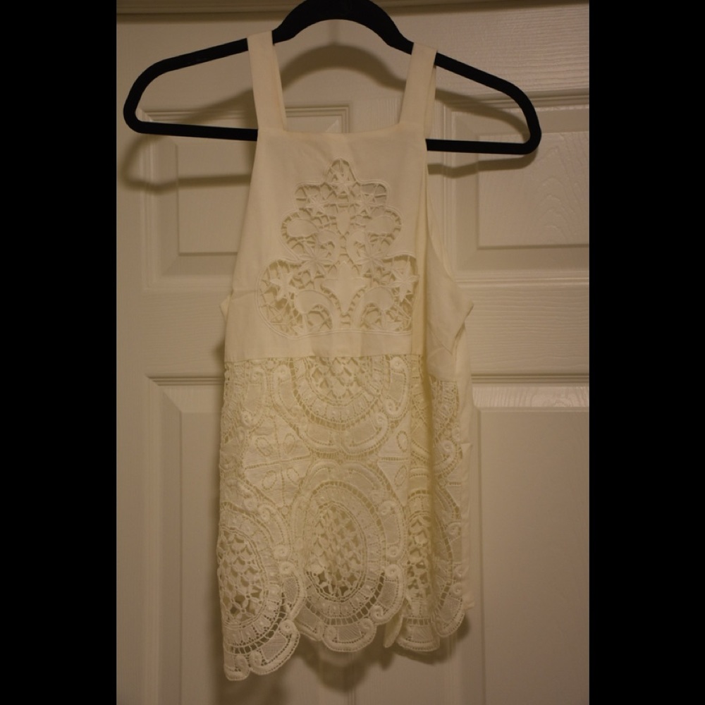 White tank